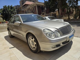 مرسيدس E 240 2003 ذهبي أوتوماتيك مستعملة للبيع في مصر الجديدة
