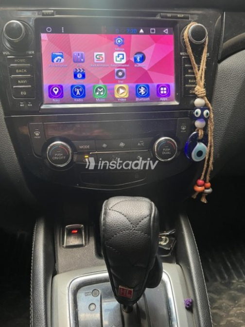 Nissan Qashqai 2017 Gray Automatic Used for Sale in Alexandria - 5
