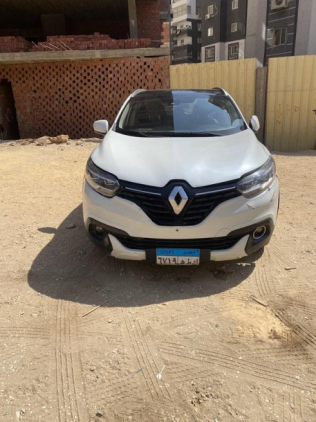 رينو كادجار 2018 أبيض أوتوماتيك مستعملة للبيع في المقطم