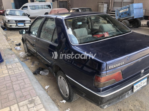 بيجو 405 2003 أزرق غامق أوتوماتيك مستعملة للبيع في الإسكندرية - 1