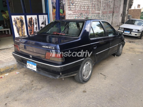بيجو 405 2003 أزرق غامق أوتوماتيك مستعملة للبيع في الإسكندرية - 5