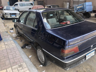 بيجو 405 2003 أزرق غامق أوتوماتيك مستعملة للبيع في الإسكندرية
