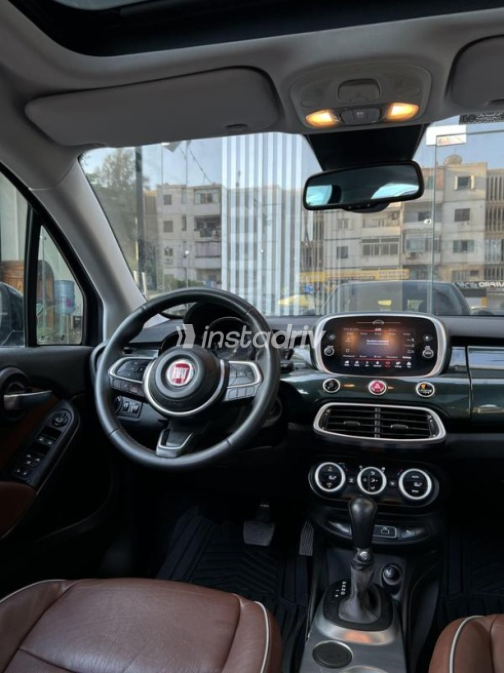 فيات 500 X 2020 أخضر أوتوماتيك مستعملة للبيع في القاهرة - 9