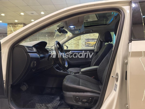 Skoda Superb 2021 White Automatic Used for Sale in El Haram - 6
