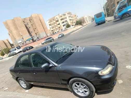 هيونداي اكسنت 2001 رمادي يدوي مستعملة للبيع في القاهرة الكبرى ( القاهرة - الجيزة) - 4