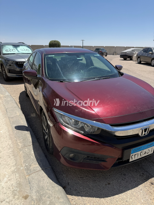 Honda Civic 2017 White Automatic Used for Sale in Greater Cairo ( Cairo + Giza) - 3
