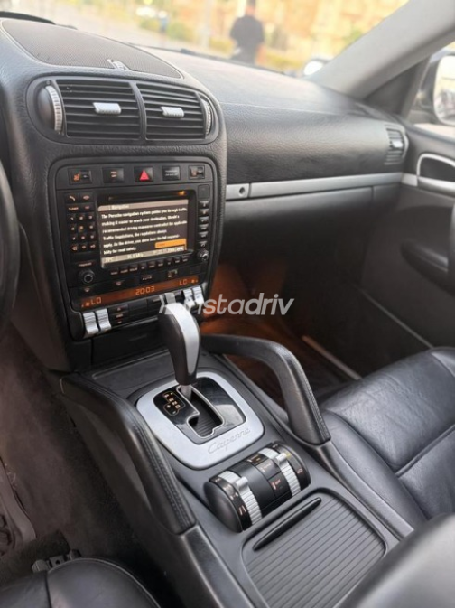 Porsche Cayenne 2006 Black Automatic Used for Sale in Sheikh Zayed City - 6