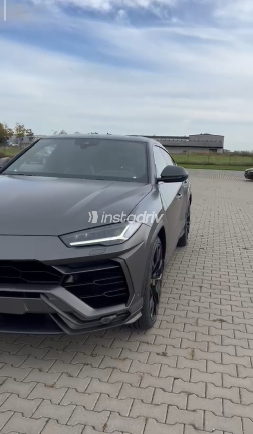 Lamborghini Urus 2023 Gray Automatic Used for Sale in Greater Cairo ( Cairo + Giza) - 1