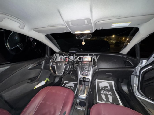 Opel Astra 2021 White Automatic Used for Sale in Greater Cairo ( Cairo + Giza) - 8