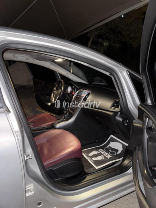 Opel Astra 2021 White Automatic Used for Sale in Greater Cairo ( Cairo + Giza) - 9