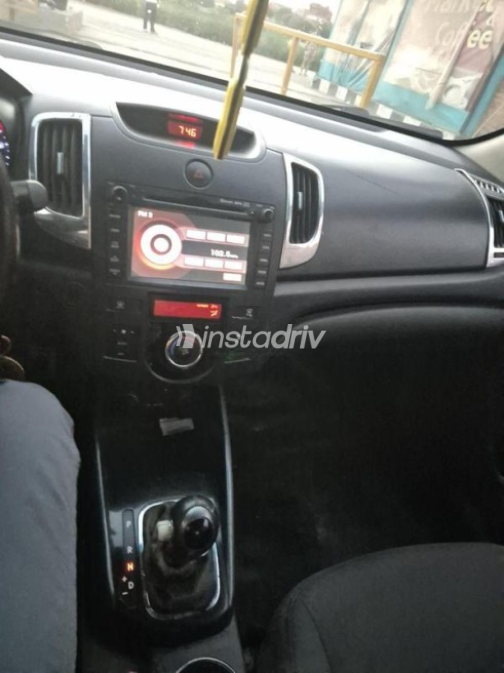 Kia Cerato 2013 Silver Automatic Used for Sale in Ismailia - 2
