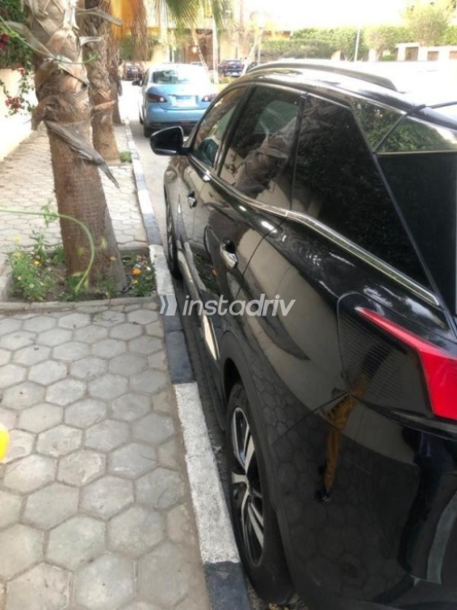 Peugeot 3008 2019 White Automatic Used for Sale in Greater Cairo ( Cairo + Giza) - 2