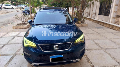 Seat Ateca 2019 Dark Blue Automatic Used for Sale in Nasr city - 5