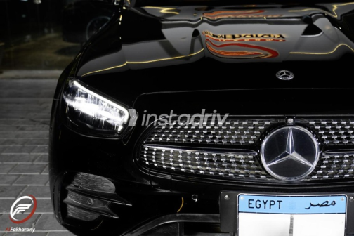 مرسيدس E 200 2023 أسود أوتوماتيك مستعملة للبيع في مدينة الشيخ زايد - 7