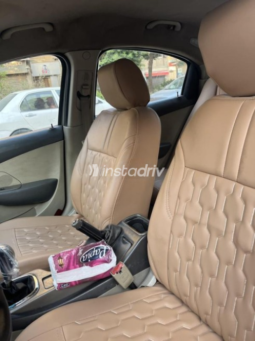 Speranza M11 2010 Silver Automatic Used for Sale in Cairo - 7