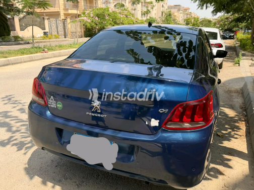 بيجو 301 2019 أزرق أوتوماتيك مستعملة للبيع في القاهرة الكبرى ( القاهرة - الجيزة) - 1