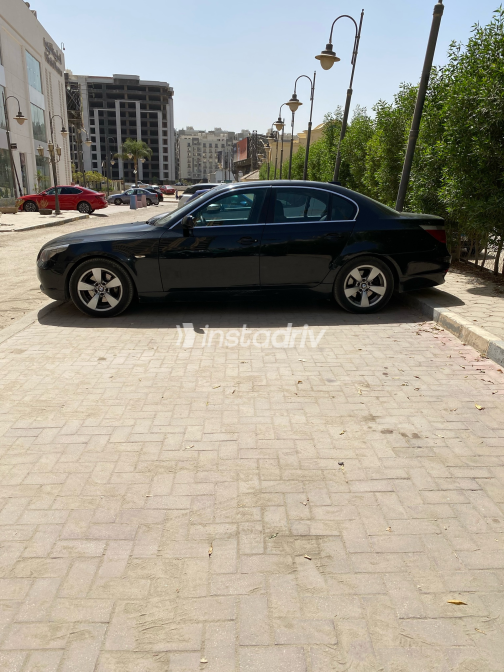 بي ام دبليو 525 2007 أسود أوتوماتيك مستعملة للبيع في القاهرة الكبرى ( القاهرة - الجيزة) - 2