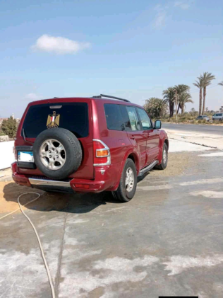 ميتسوبيشي باجيرو 2001 أبيض أوتوماتيك مستعملة للبيع في القاهرة الكبرى ( القاهرة - الجيزة)