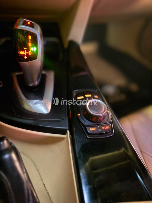BMW 318 2016 Black Automatic Used for Sale in Greater Cairo ( Cairo + Giza) - 9
