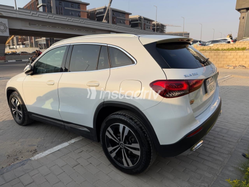Mercedes GLA 200 2021 White Automatic Used for Sale in Greater Cairo ( Cairo + Giza) - 6