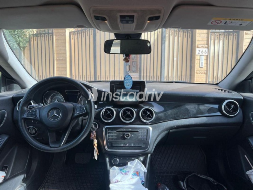 Mercedes CLA 180 2015 Silver Automatic Used for Sale in Maadi - 6