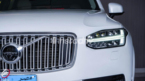 فولفو XC90 2019 أبيض أوتوماتيك مستعملة للبيع في القاهرة الكبرى ( القاهرة - الجيزة) - 6