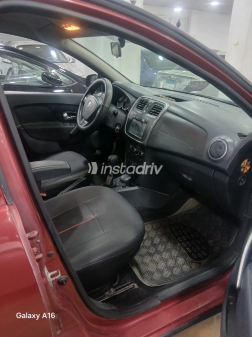 رينو سانديرو  ( ستيب  واى ) 2016 أبيض أوتوماتيك مستعملة للبيع في القاهرة الكبرى ( القاهرة - الجيزة) - 10