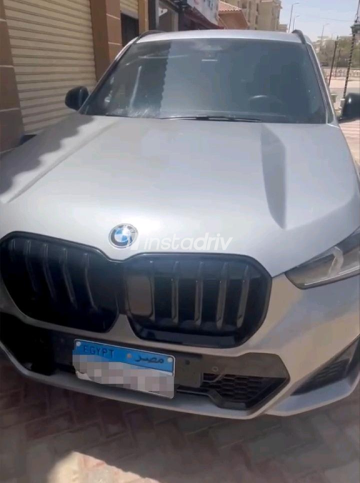 بي ام دبليو X1 2024 فضي أوتوماتيك مستعملة للبيع في القاهرة الكبرى ( القاهرة - الجيزة) - 2
