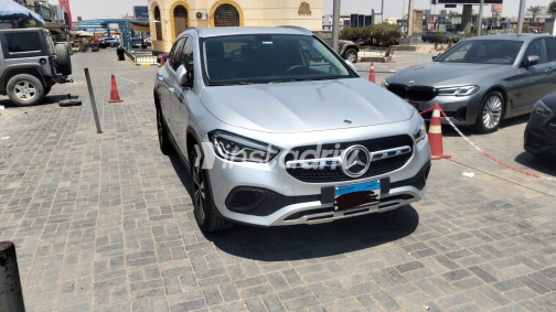 Mercedes GLA 200 2021 Silver Automatic Used for Sale in Greater Cairo ( Cairo + Giza) - 4