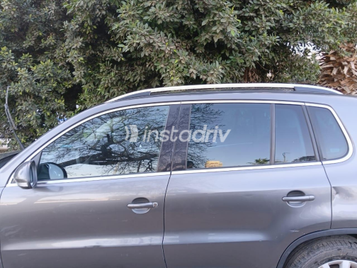 Volkswagen Tiguan 2015 Gray Automatic Used for Sale in Greater Cairo ( Cairo + Giza) - 3