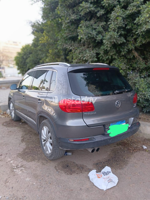 Volkswagen Tiguan 2015 Gray Automatic Used for Sale in Greater Cairo ( Cairo + Giza) - 4