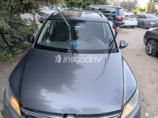 Volkswagen Tiguan 2015 Gray Automatic Used for Sale in Greater Cairo ( Cairo + Giza) - 6