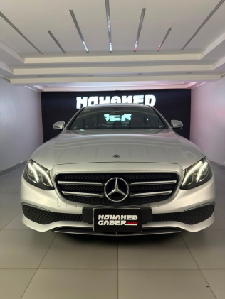 مرسيدس E 200 2020 فضي أوتوماتيك مستعملة للبيع في القاهرة الكبرى ( القاهرة - الجيزة)
