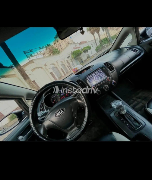 كيا K3 2015 بني أوتوماتيك مستعملة للبيع في القاهرة الكبرى ( القاهرة - الجيزة) - 4