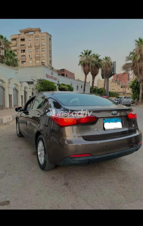 كيا K3 2015 بني أوتوماتيك مستعملة للبيع في القاهرة الكبرى ( القاهرة - الجيزة) - 6