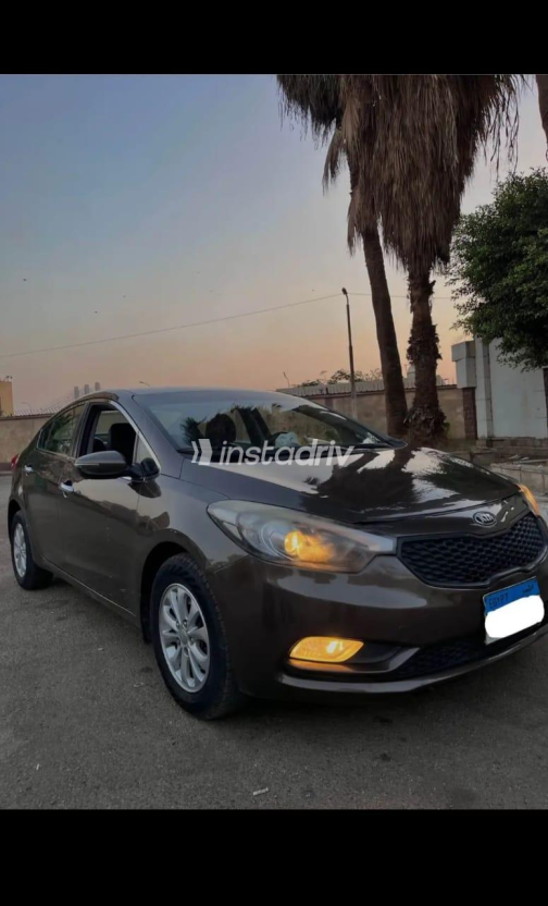 كيا K3 2015 بني أوتوماتيك مستعملة للبيع في القاهرة الكبرى ( القاهرة - الجيزة) - 7