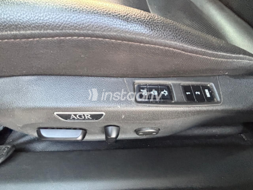 Opel Insignia 2019 Gray Automatic Used for Sale in Greater Cairo ( Cairo + Giza) - 9