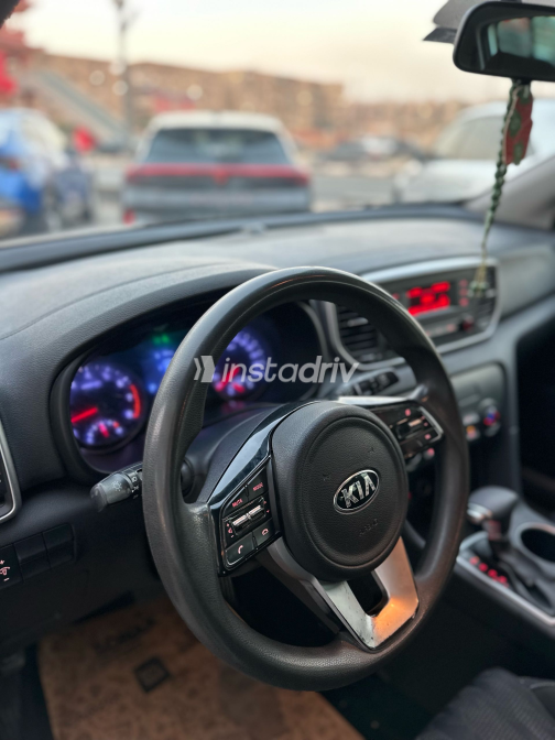 Kia Sportage 2020 White Automatic Used for Sale in Greater Cairo ( Cairo + Giza) - 4