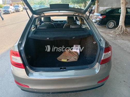 Skoda Octavia A7 2016 Champagne Automatic Used for Sale in Greater Cairo ( Cairo + Giza) - 2