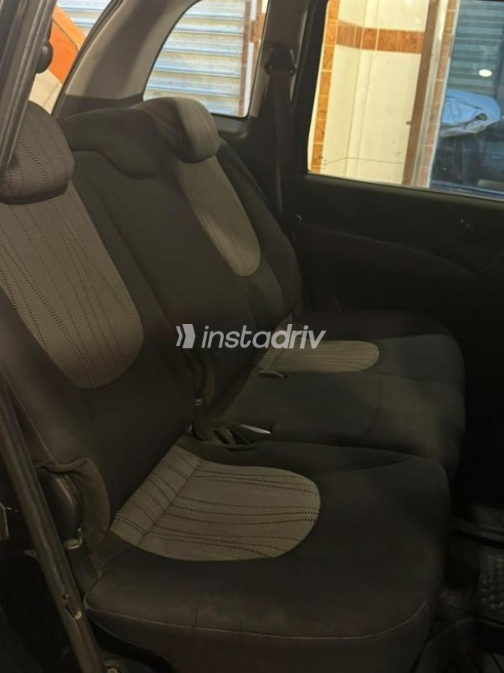 Hyundai Matrix 2010 Black Automatic Used for Sale in Mansoura - 4