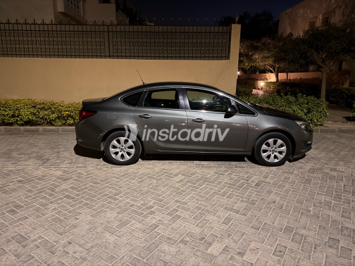 Opel Astra 2020 Gray Automatic Used for Sale in Greater Cairo ( Cairo + Giza) - 5