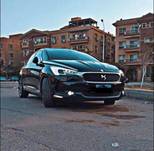 سيتروين Ds5 2016 أسود أوتوماتيك مستعملة للبيع في المعادى