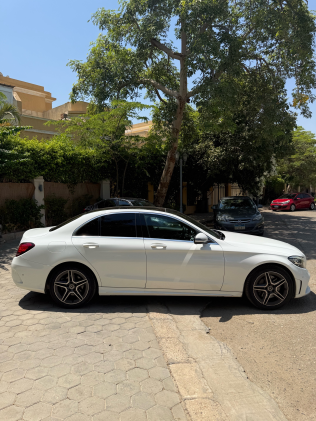 مرسيدس C 300 2020 أبيض أوتوماتيك مستعملة للبيع في القاهرة الكبرى ( القاهرة - الجيزة)