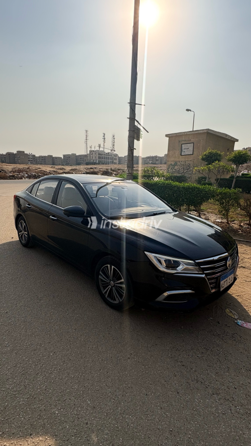 ام جى 5 2021 أسود CVT مستعملة للبيع في القاهرة الكبرى ( القاهرة - الجيزة) - 5