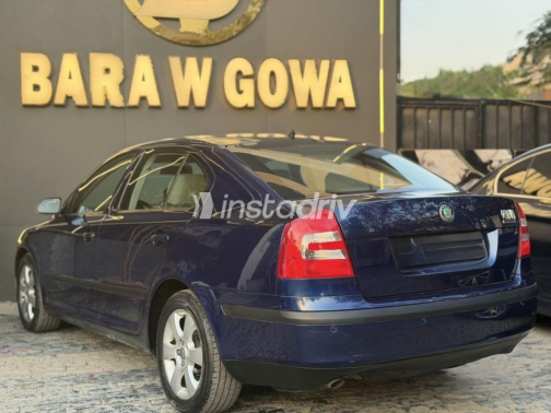 Skoda Octavia 2008 Dark Blue Automatic Used for Sale in Sheikh Zayed City - 4