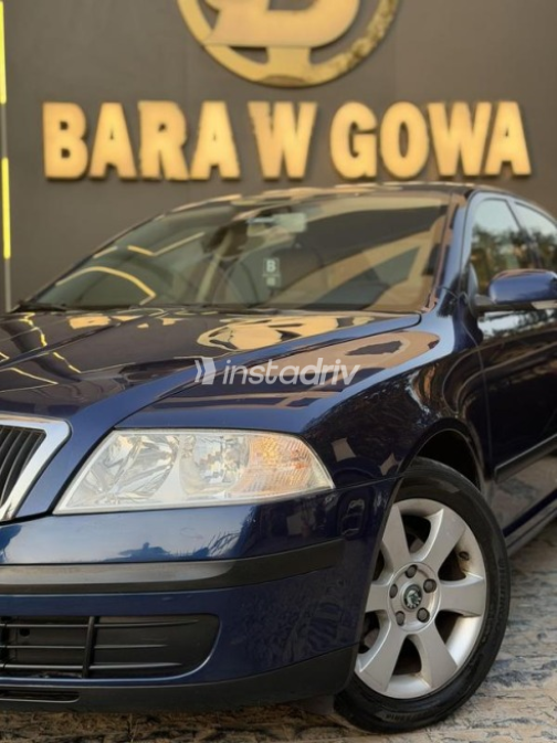 Skoda Octavia 2008 Dark Blue Automatic Used for Sale in Sheikh Zayed City - 9