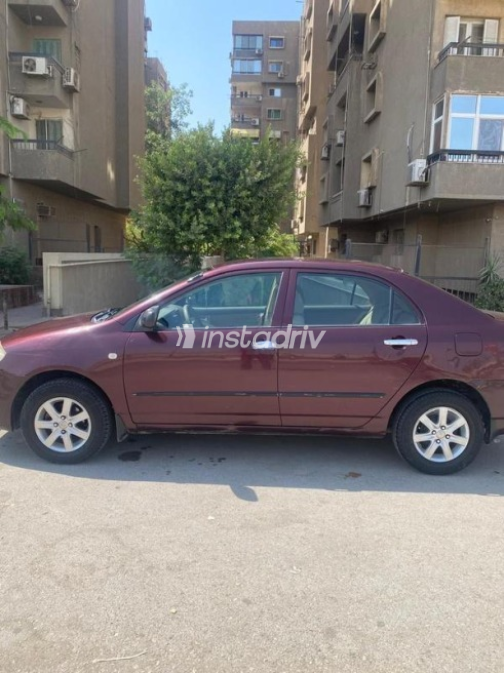 Toyota Corolla 2004 Dark Red Automatic Used for Sale in Cairo - 5