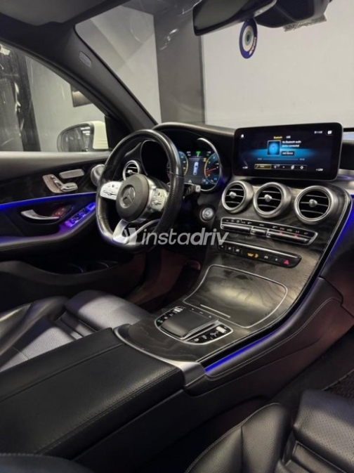 مرسيدس GLC 300 2020 أبيض أوتوماتيك مستعملة للبيع في القاهرة - 8