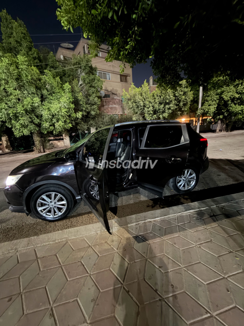 Nissan Qashqai 2018 Brown Automatic Used for Sale in Greater Cairo ( Cairo + Giza) - 4