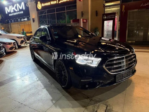 مرسيدس E 200 2026 أسود أوتوماتيك مستعملة للبيع في القاهرة - 3